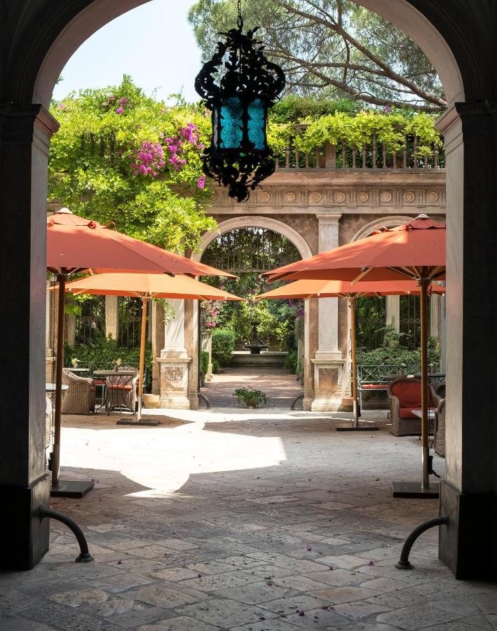 Palazzo Margherita Bernalda Exterior foto
